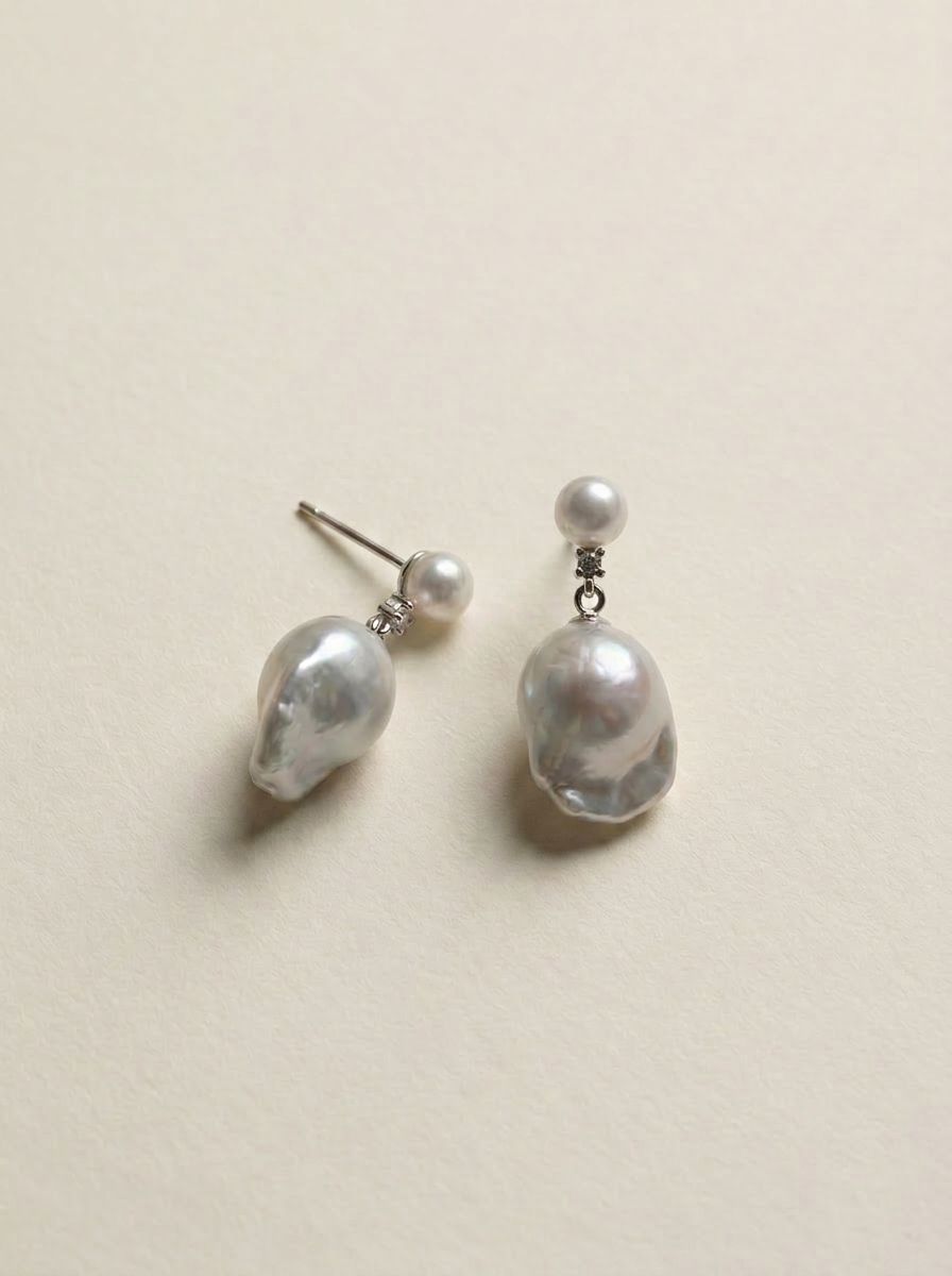 Small Tide Baroque Earrings