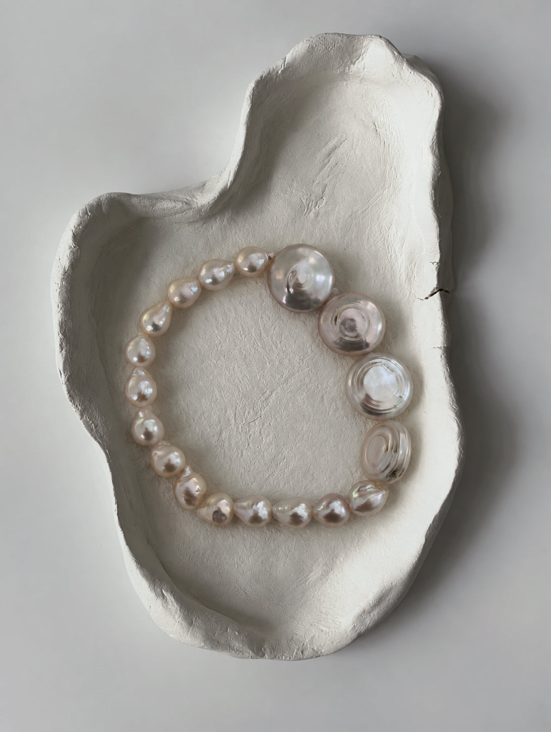 Dewdrop Pearl Bracelet